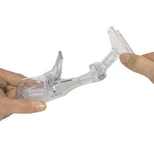 Pinza para marco articulada