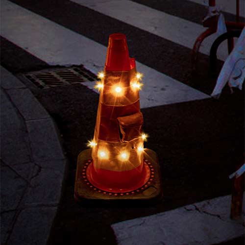 Camisa led para conos encendida
