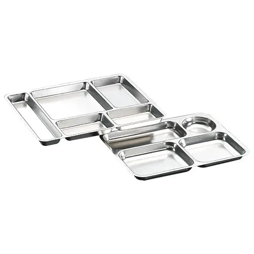 Bandejas de men&uacute; en acero inoxidable para autoservicio en comedores.